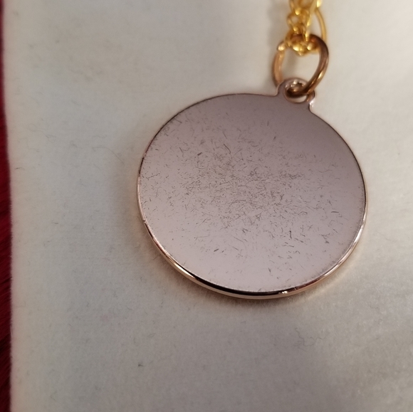 TRUNKS AND BAGS CHARM NEON RED - Picture 3 of 7